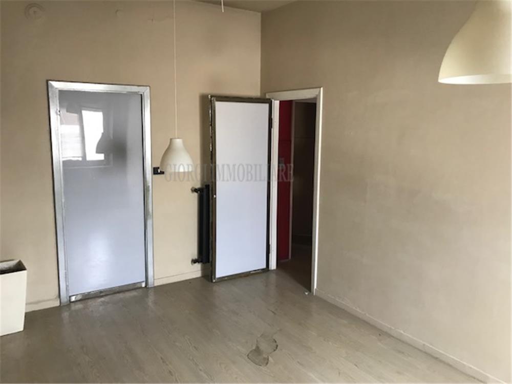 Massa Vendita Ufficio Centro città rif: 1099