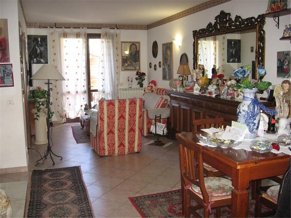 Carrara Vendita Villa a Schiera Bonascola rif: 1345