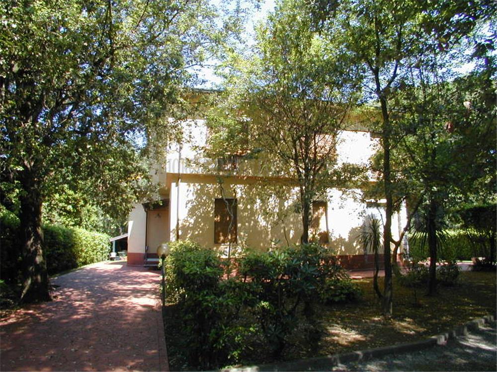 Massa Vendita Villa Ronchi rif: 698